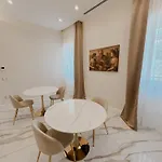 Mida Luxury Nocleg ze śniadaniem Neapol