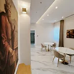 Nocleg ze śniadaniem Mida Luxury 3*