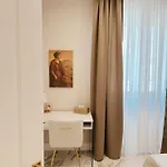 Mida Luxury