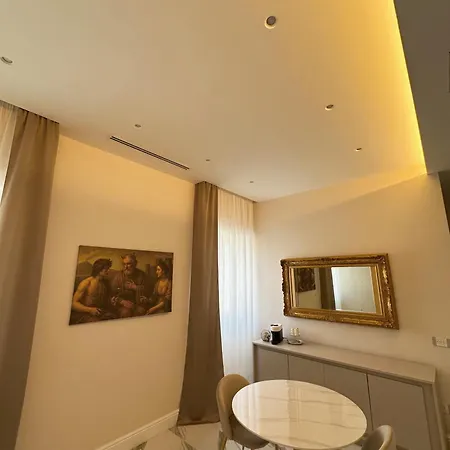 Mida Luxury