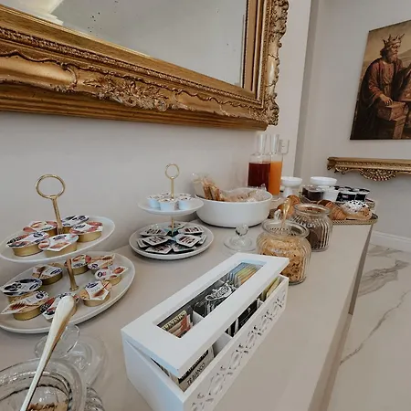 Mida Luxury Nocleg ze śniadaniem Neapol